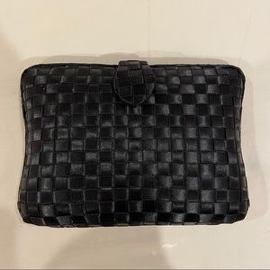 Black Woven Clutch/Crossbody